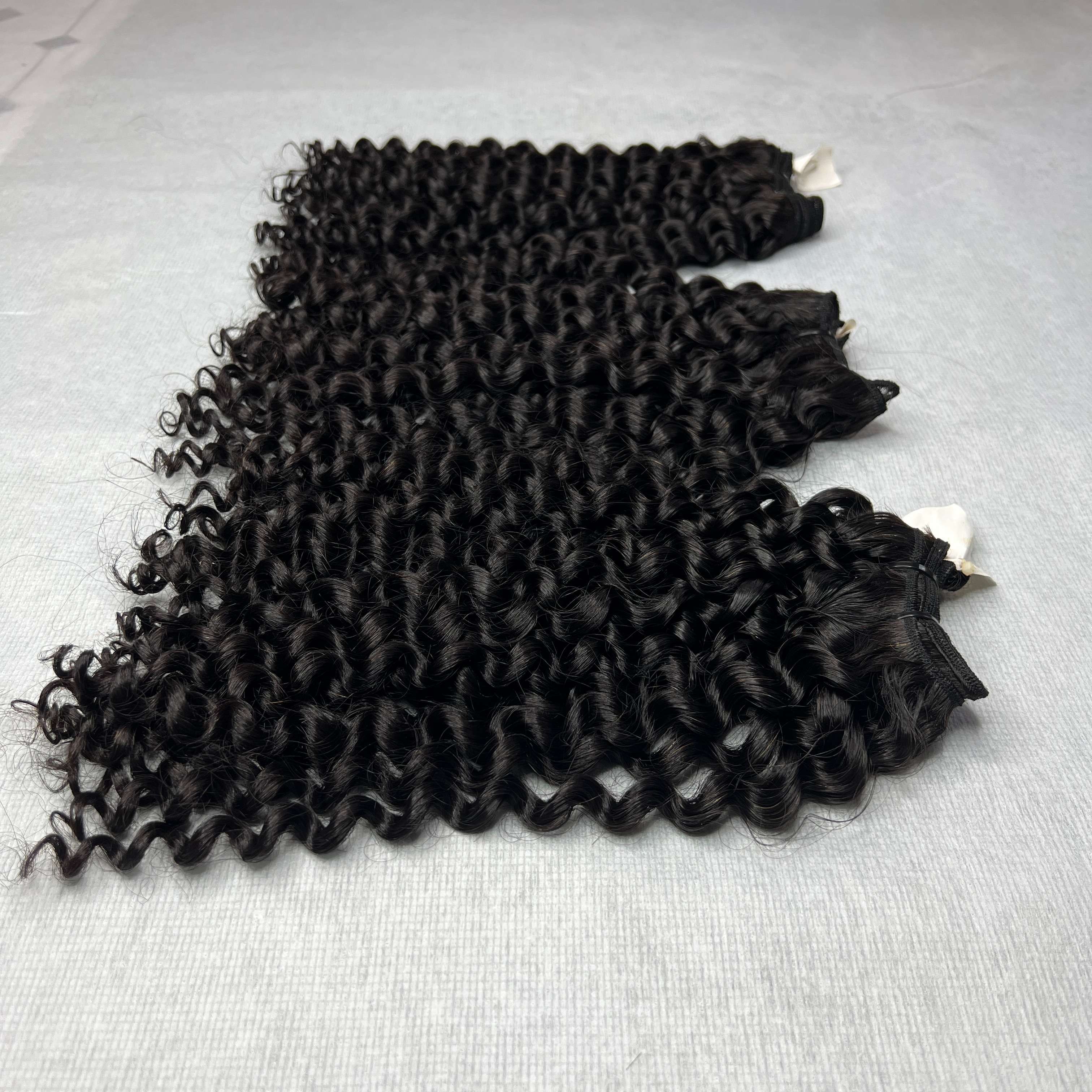 Wholesale Directly Factory Price Eurosian Curly Hair Vendor Unprocessed Human Deep Curly Raw Curly Virgin Hair For Women