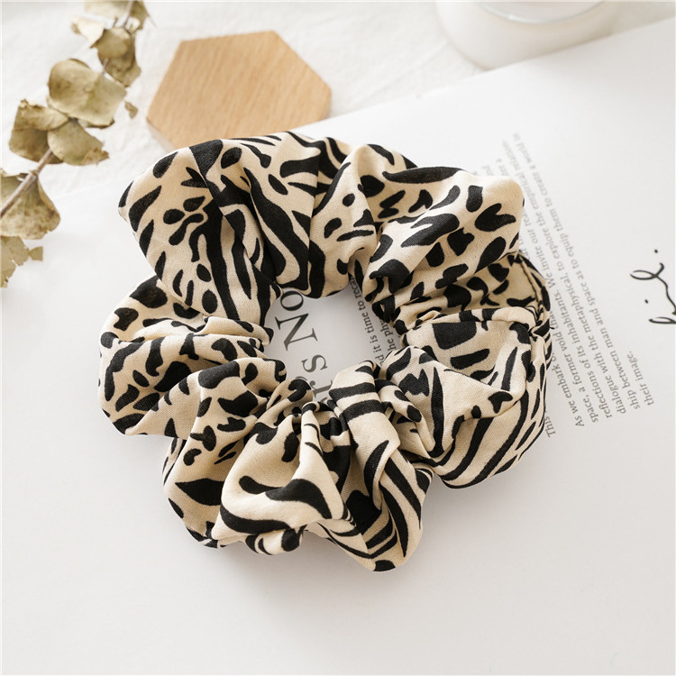 New Fashion Women Hair Accessories Elastic Rubber Bands Animal Leopard Point Print Scrunchies