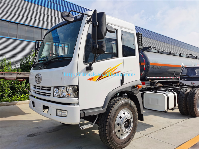 FAW 4x2 RHD 10000 liters oil fuel tanker truck equipped with filling meter for sale in Uganda