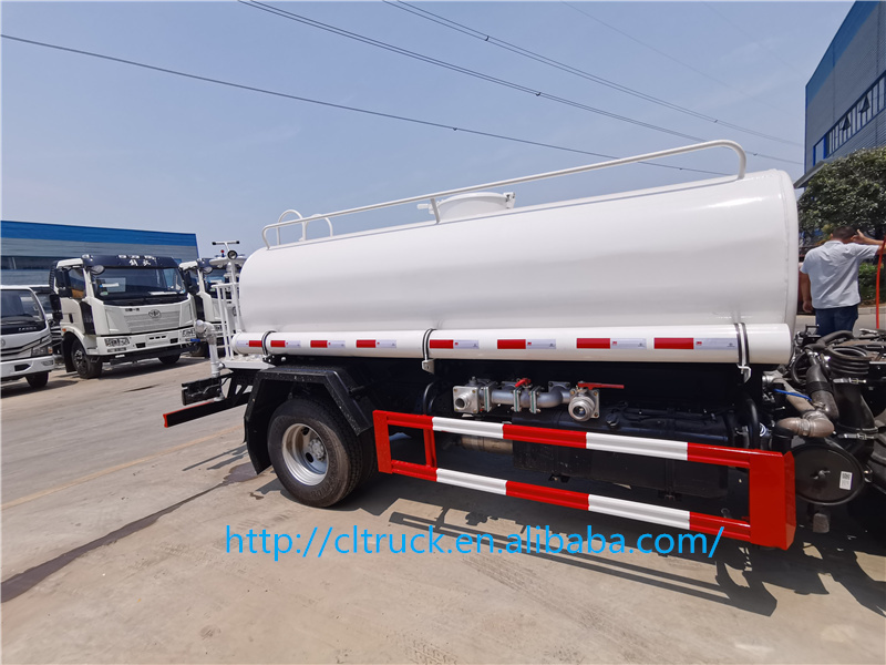 ISUZ Customized 4x2 Water Tanker Transport Truck with 5,000 Liters water tanker with new painting for sales