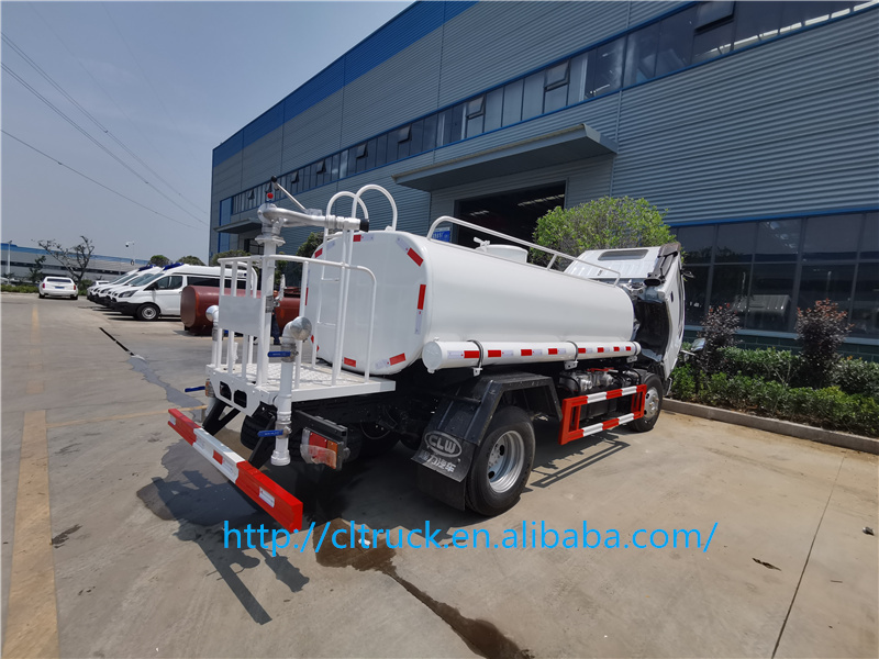 ISUZ Customized 4x2 Water Tanker Transport Truck with 5,000 Liters water tanker with new painting for sales