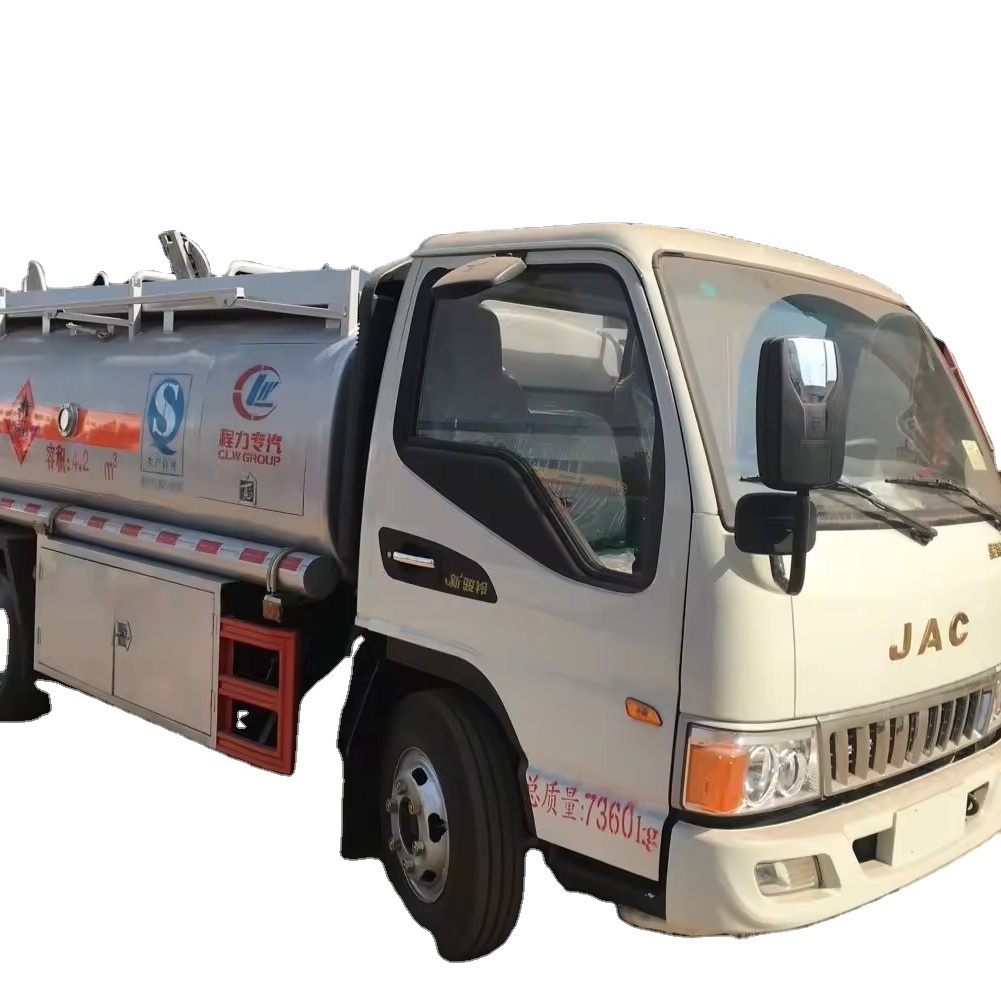 JMC 3-5 ton or 5000 liters 6 wheels   carbon steel small capacity mini  fuel delivery tank truck for sale