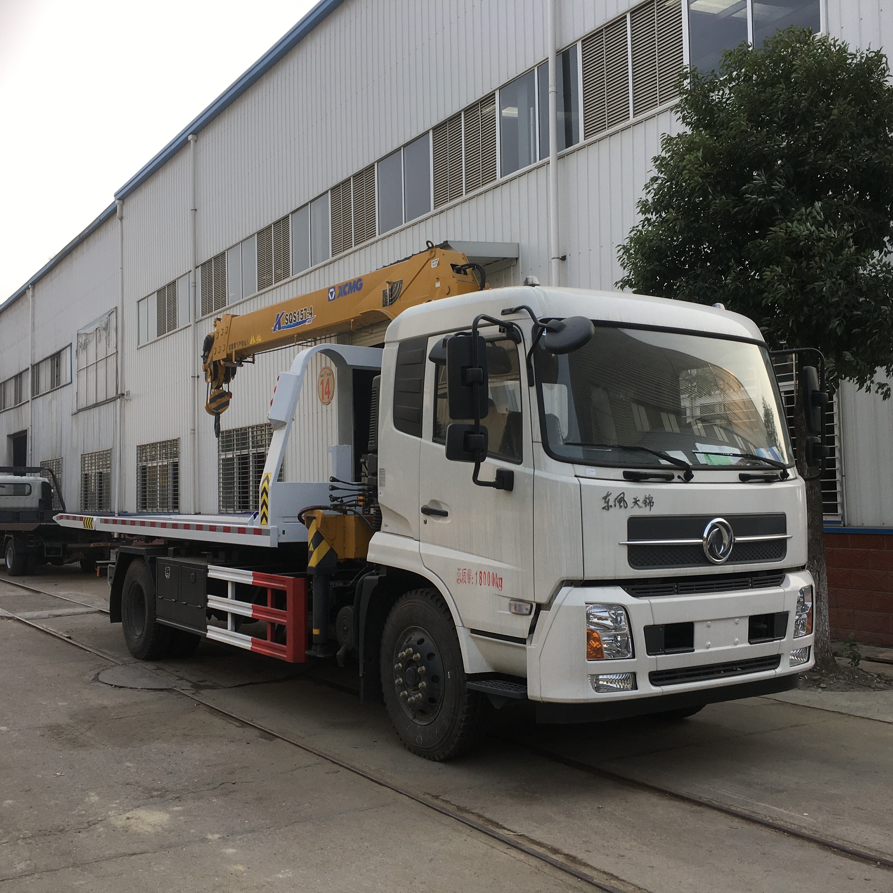 High Speed 4x2 LHD hydraulic crane Car Towing Wrecker Truck price