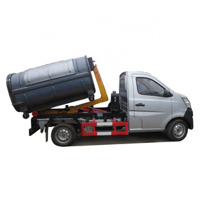 Mini hook lift garbage truck, 2 tons removed garbage bin