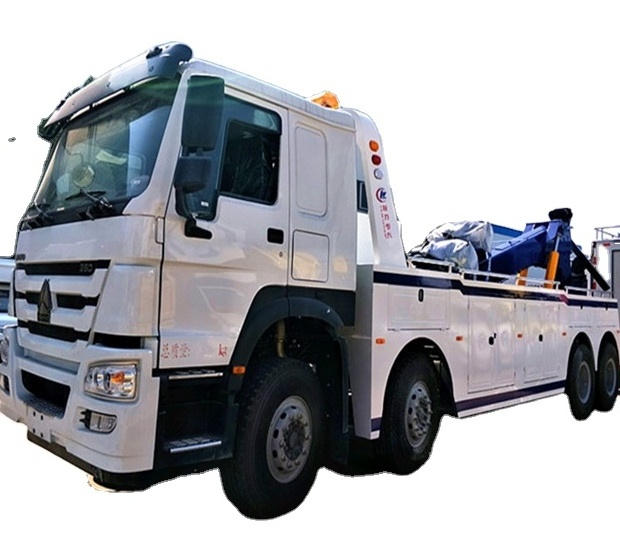 SINOTRUCK HOWO 8*4 Heavy Duty Wrecker Towing Truck for sale in Mexico