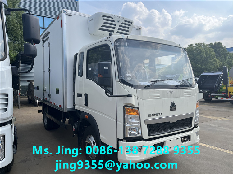 Brand New HOWO RHD 4x2 Vegetables Transport Cooling Van 3.5 Tons Small Refrigerator Box Truck