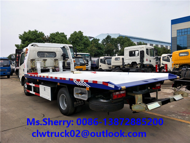 JAC 4*2 Tilt Tray Body Road Rescue Truck Light Duty Wrecker Towing Truck for Sale in Dubai