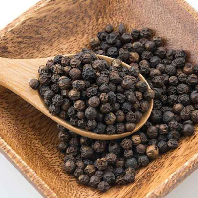 High Quality Black Pepper Dried Black Pepper 550gl from  China Factory