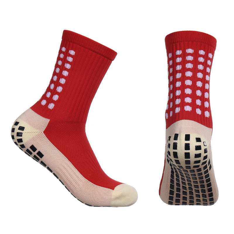 Cmax 2024 High Quality Anti-Slip Grip Soccer Socks for Men Custom Design with Logo Wholesale Football Sports Socks