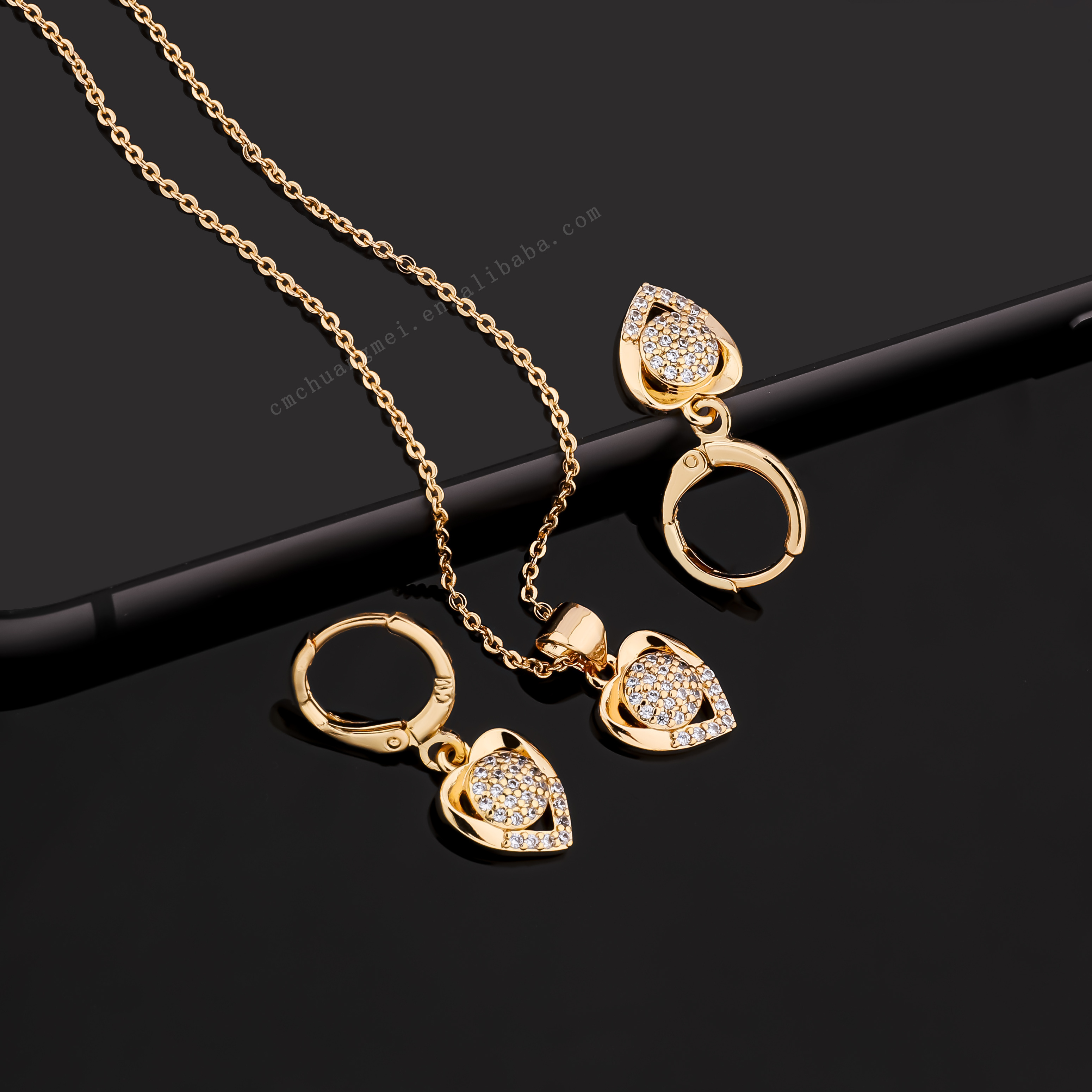 Chuang mei fashion 18K zircon heart bridal jewelry necklace women Dubai jewelry sets jewellery earring pendant wedding set