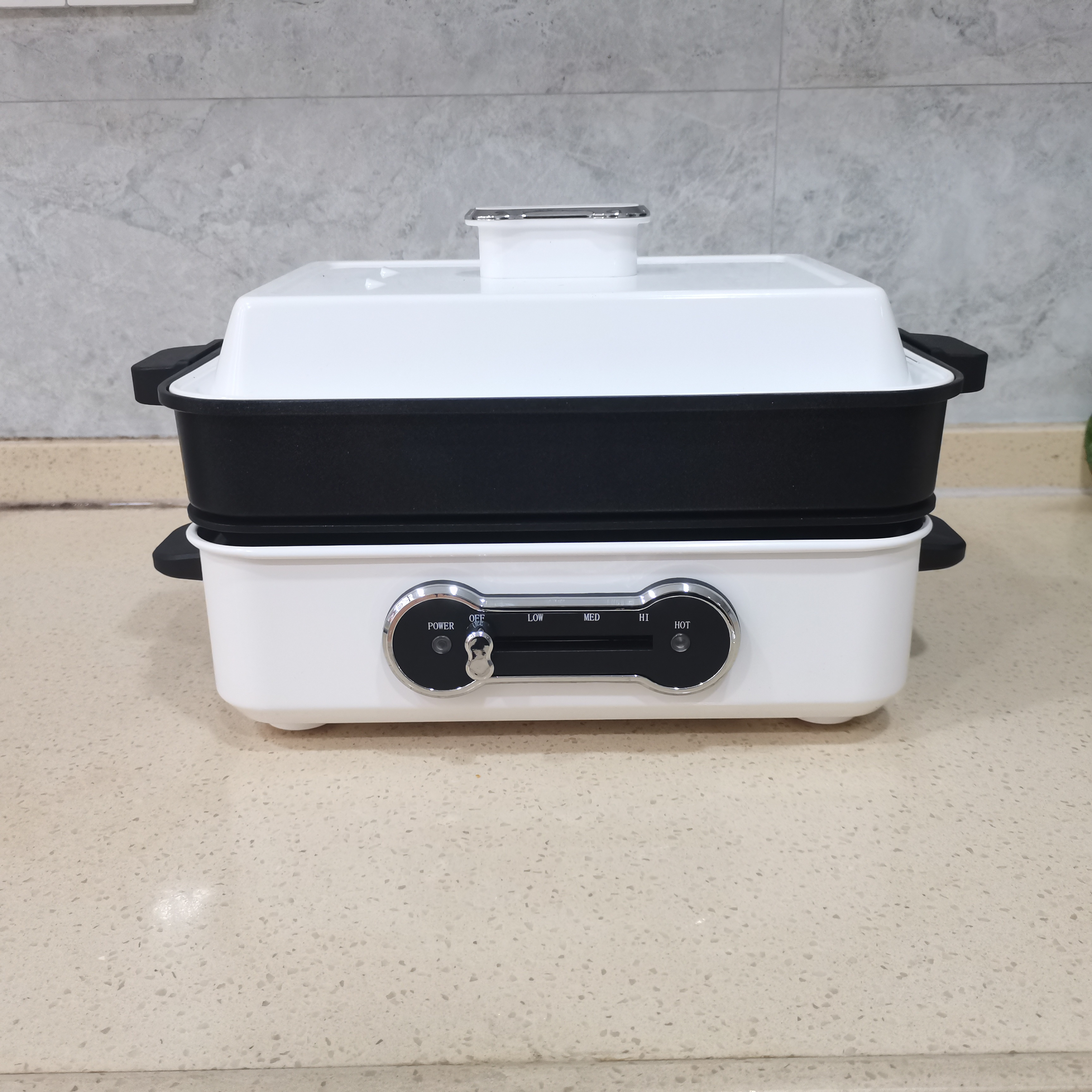 non-stick coating Smokeless Multifunctional Integrated electric hot pot and bbq grill Household Multifunctional Grill Pot