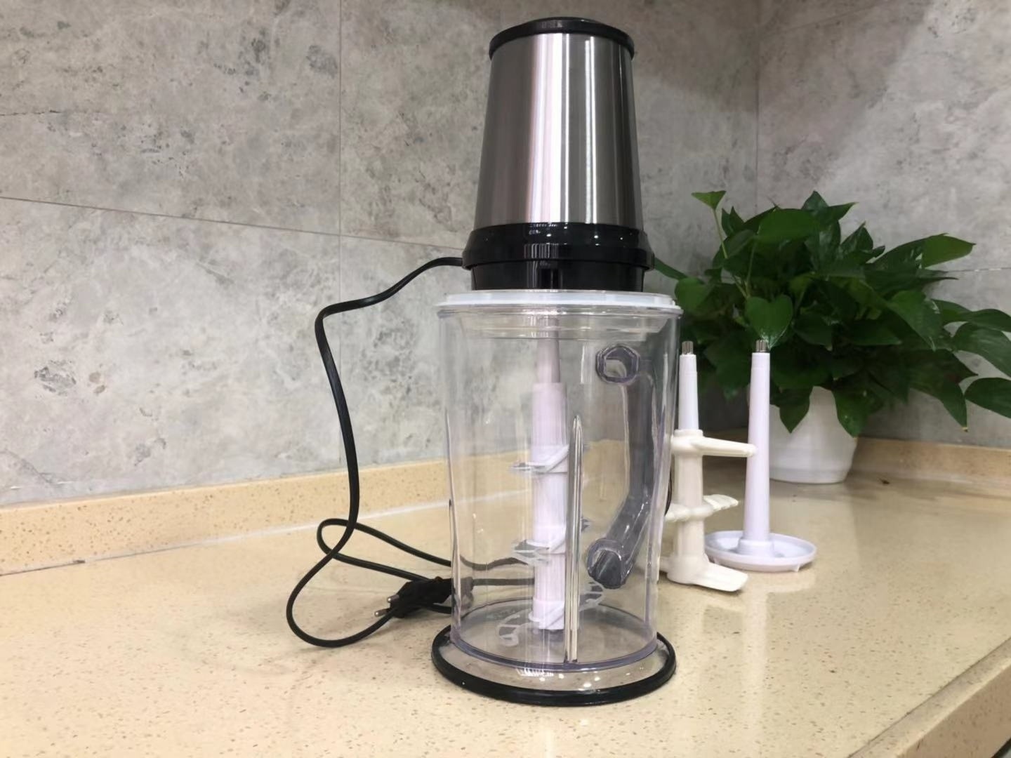 Stainless steel head 3 blades mini meat chopper big capacity 2L 2 speed electric food processor with Garlic accessories