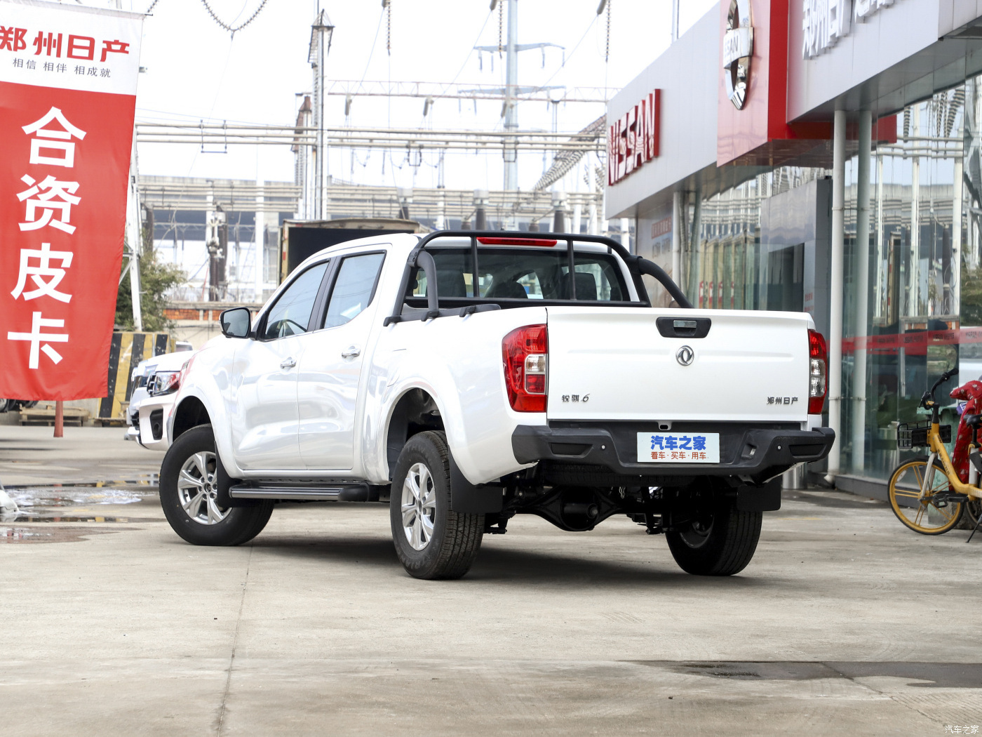 New stock dongfeng diesel pickup 4x4 double cabin