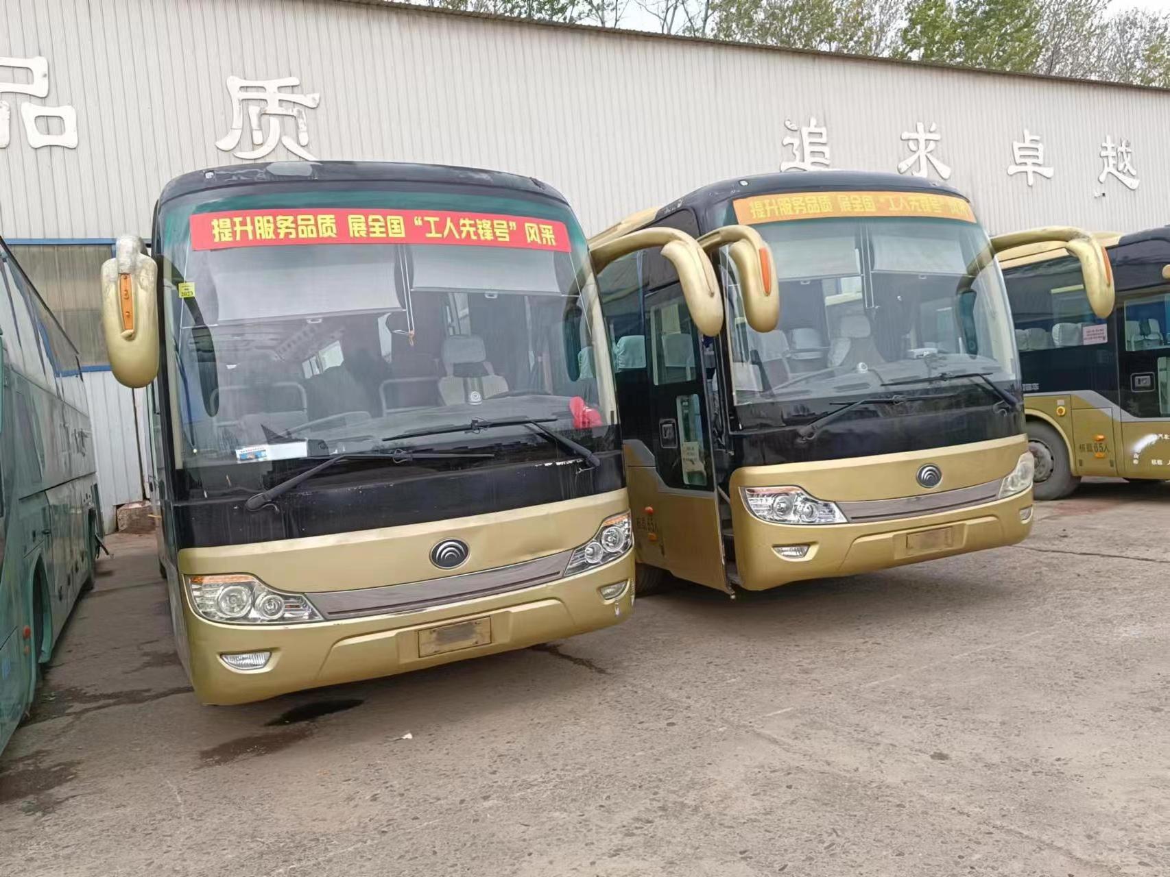 Perfect Refurbished 65 passengers 65 seats coach bus For sale