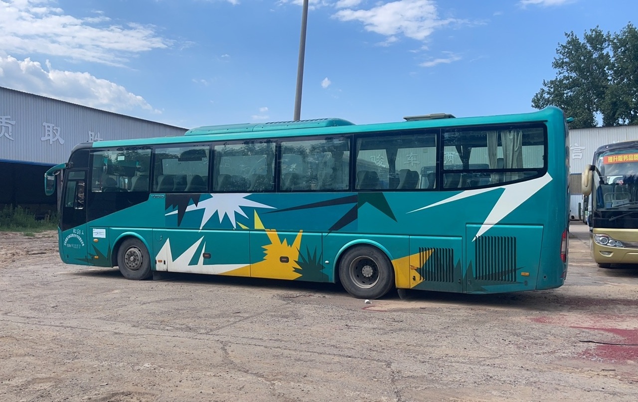 Customized Higer Used Bus Good Price and 50 Seater Coaches Second Hand Autobus De Transport Public for Sale