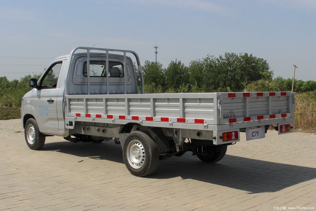 Dongfeng C71 1500kg 1.6 L mini cargo truck small pickup truck