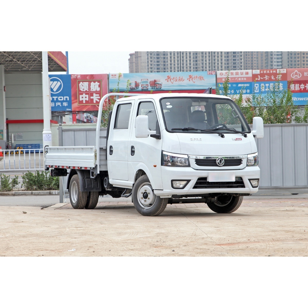 Gasoline petrol engine cheap price 4X2 mini cargo light Dongfeng mini truck for sale