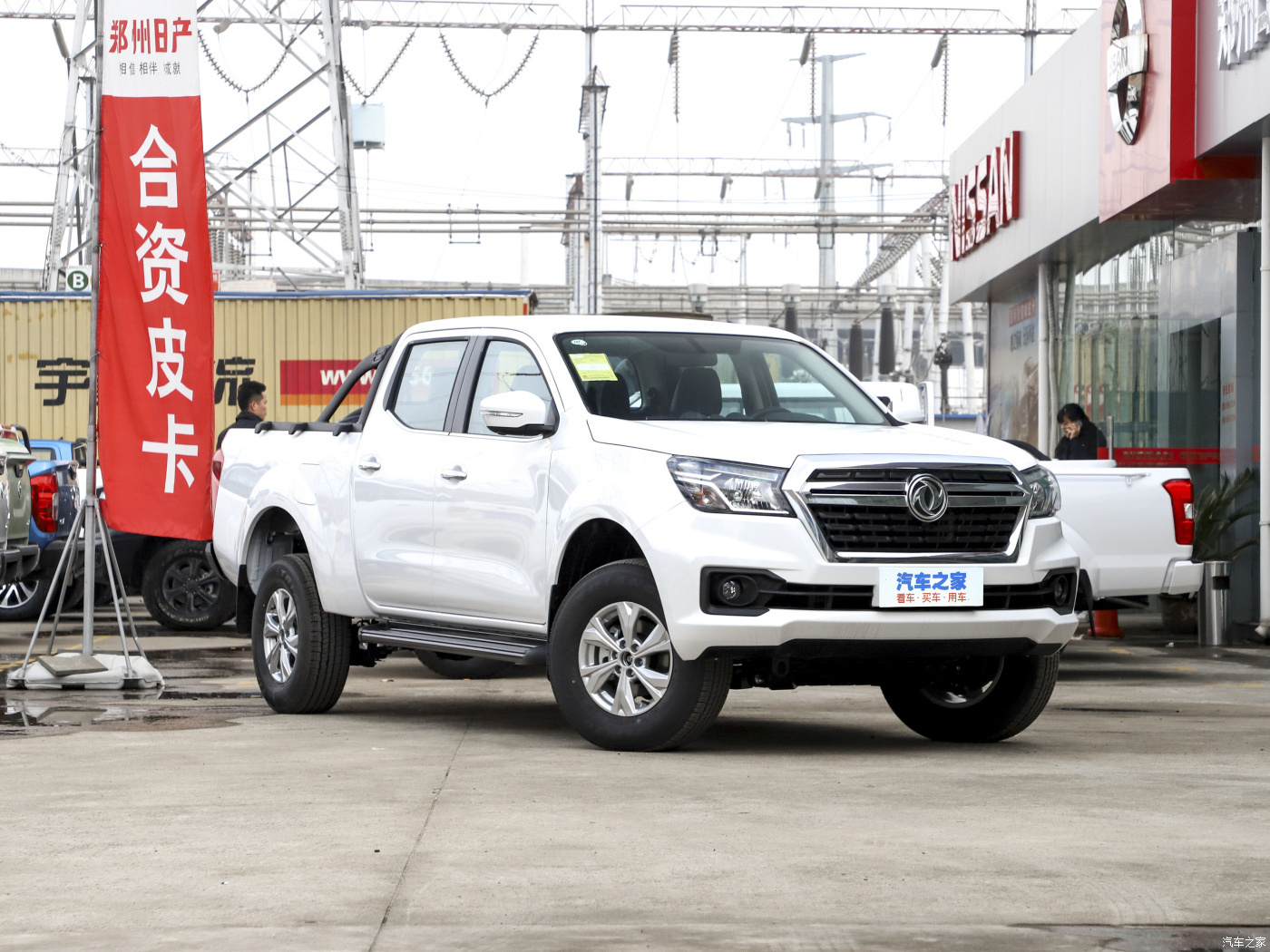 New stock dongfeng diesel pickup 4x4 double cabin