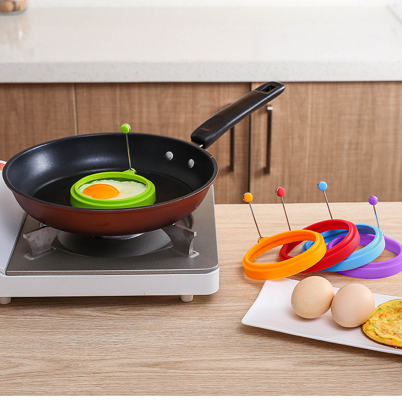 Round silicone omelet with stainless steel handle, silicone omelet pancake mold, poached egg mold kitchen tools.