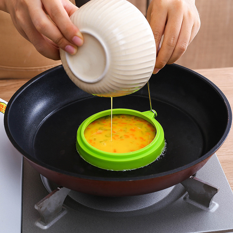 Round silicone omelet with stainless steel handle, silicone omelet pancake mold, poached egg mold kitchen tools.