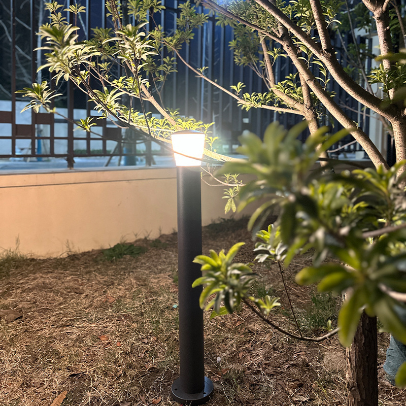 Factory direct sale modern aluminium landscape park outdoor ip44 garden lamp villa led lawn light 50cm 60cm height bollard light