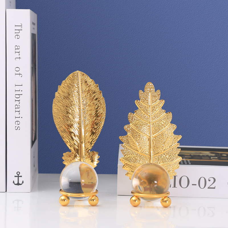 wrought iron golden leaf small luxury with transparent high quality crystal ball table ornaments for home accessories