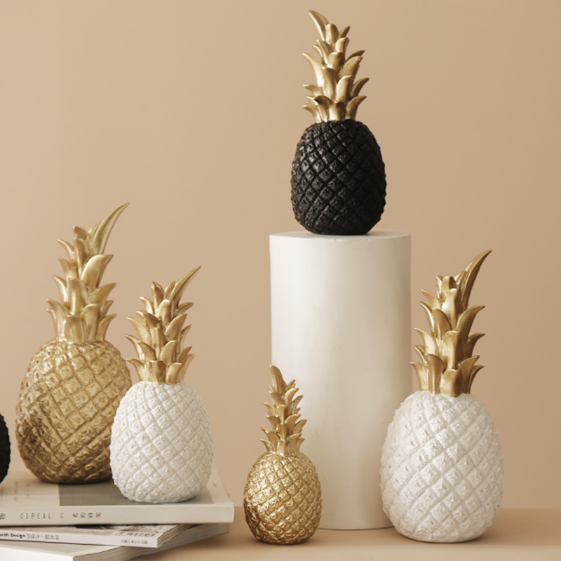 Nordic creative resin ornaments golden pineapple Christmas decorations for living room TV cabinet desktop small decoration