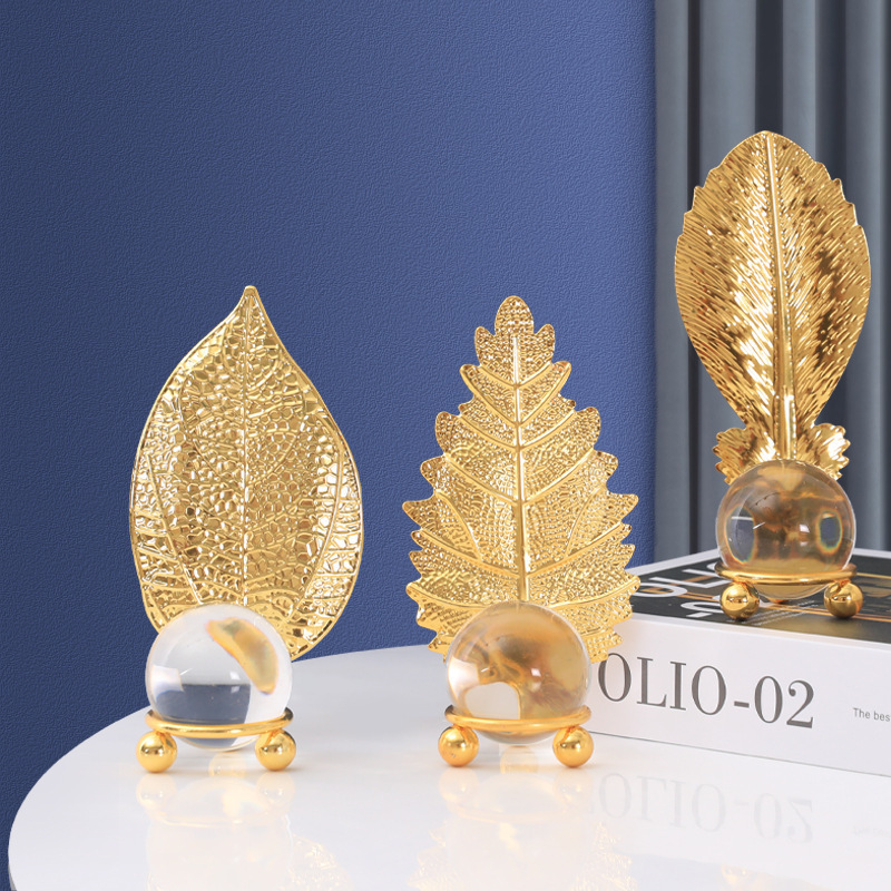 wrought iron golden leaf small luxury with transparent high quality crystal ball table ornaments for home accessories