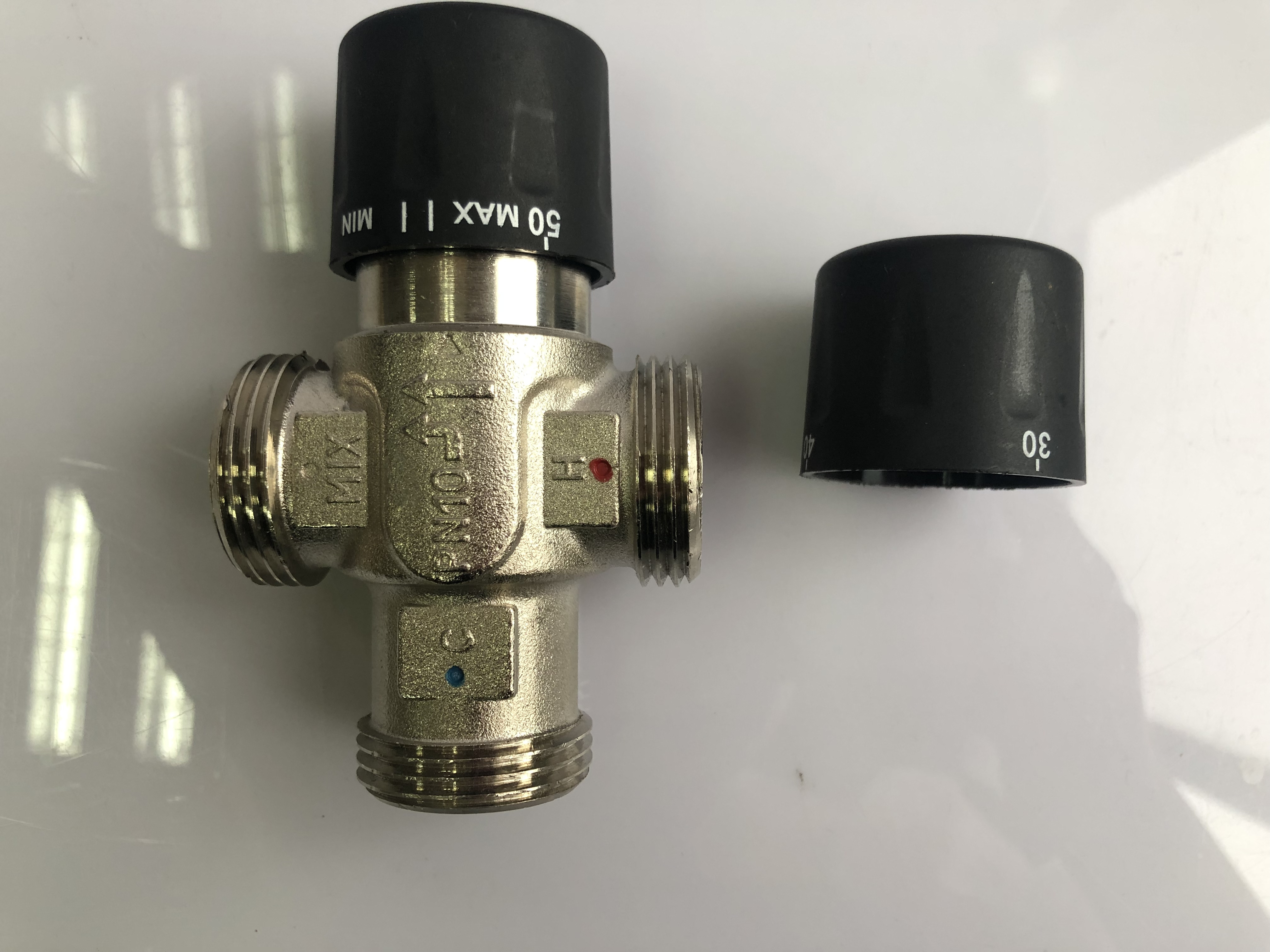 Brass Thermostatic Mixing Valve Water Temperature Pipe Basin Thermostat Control Thermostatic Mixing Valve