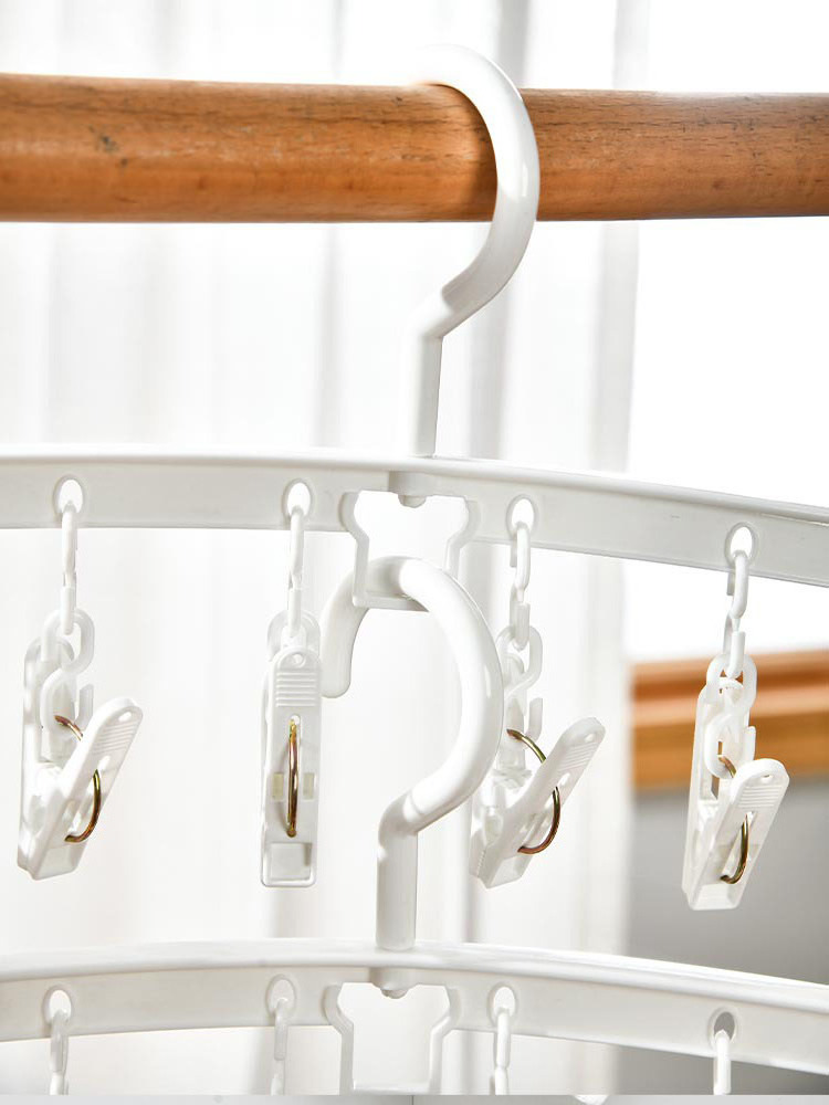 Multi-functional Underwear Clothes Rack Hanger With Clips