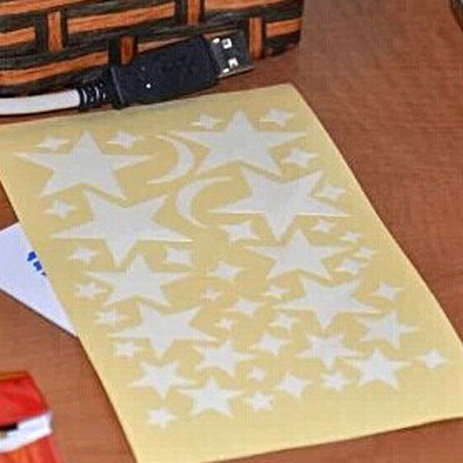 Custom shaped green light stars luminous sticker sheet Wholesale glow in dark star ceiling stickers