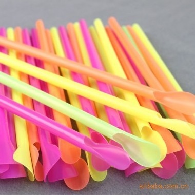 Wholesale Simple Disposable Straw with Spoon Sand Ice Straw Convenient and Practical Spoon shaped Straw