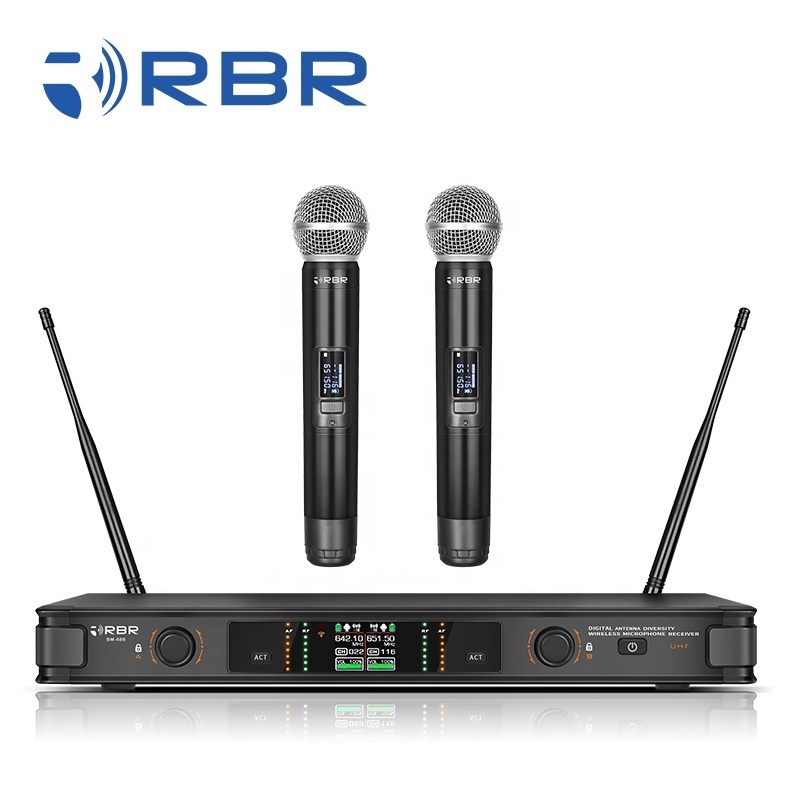 Digital circuit professional wireless microphone system