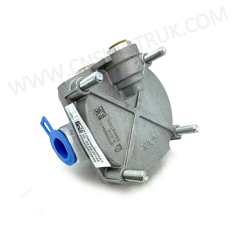 Sinotruk HOWO light truck accessories relay valve - LG9700360054