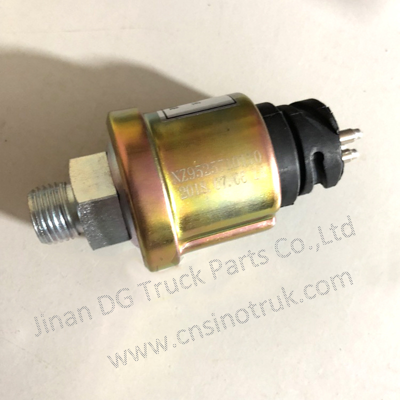 Sinotruk Truck Parts Oil Pressure Switch Oil Alarm Oil Pressure Sensor For Foton Auman NZ9525710110/1