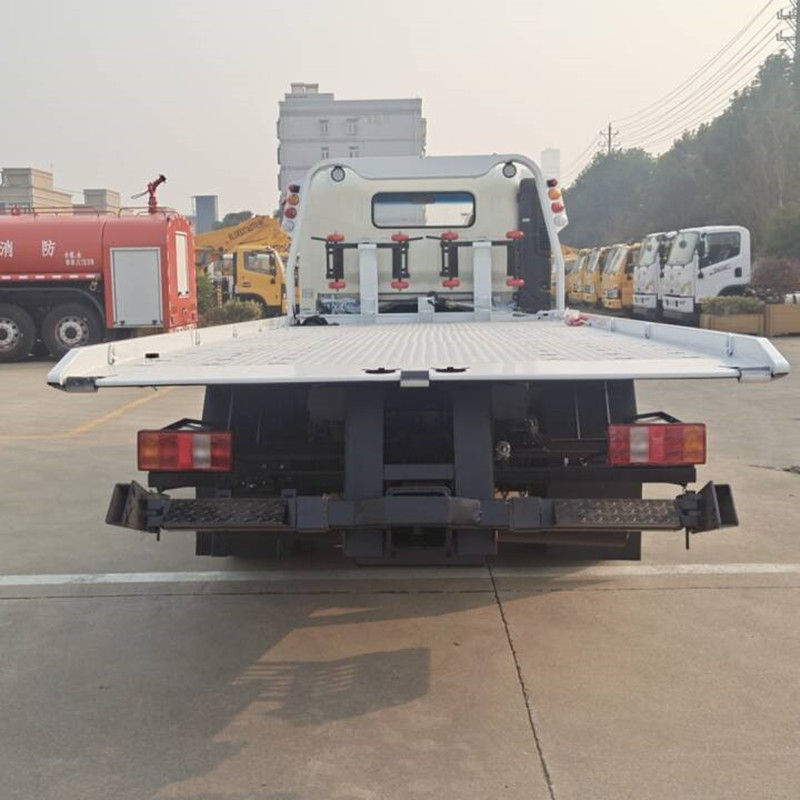 China New 5Ton 4x4 Tow Truck Wrecker Bed 16Ton Wrecker Truck For Sale