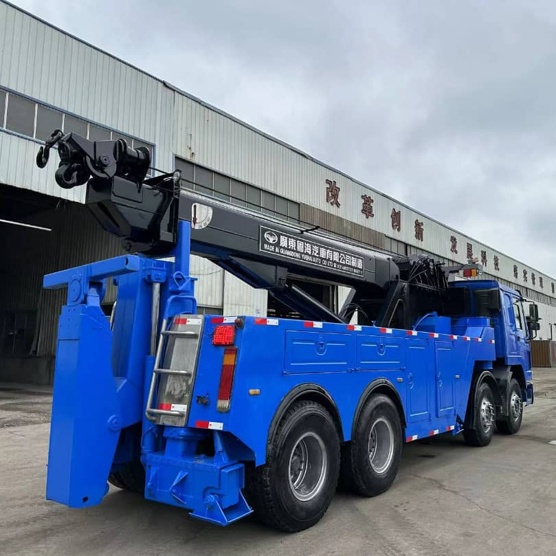 China Sinotruk Howo 70 Tons Wrecker Tow Truck 20Ton Rotator Towing Wrecker Truck Tow Truck Wrecker