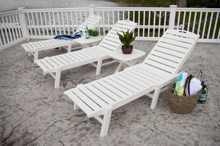 Wholesale Outdoor Beach Patio Hotel Chaise Lounge HDPE Bed Swimming Pool Plastic Stackable Sun Lounger Chair