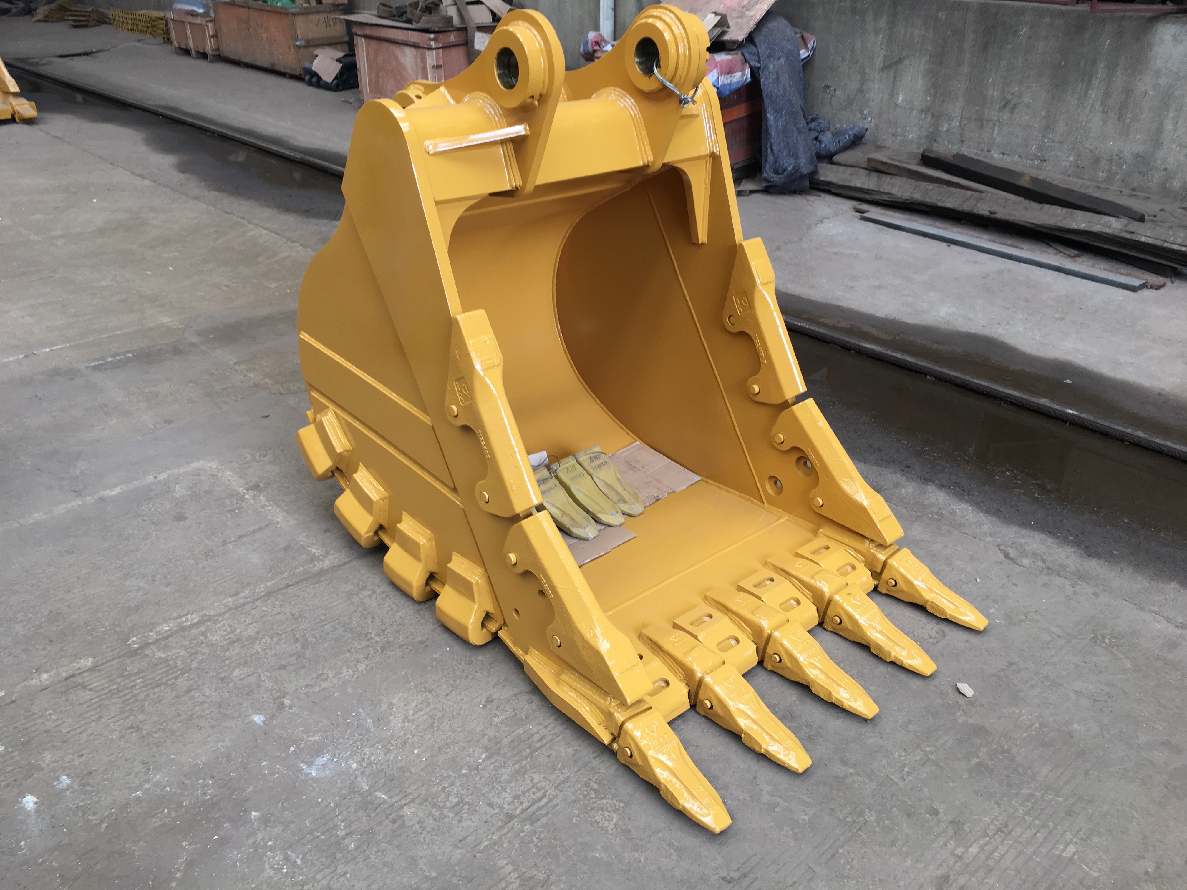 manufacture price me440455 me230109 excavator soil rock bucket 1.2M3 for 330 caterpillar ec480 bucket