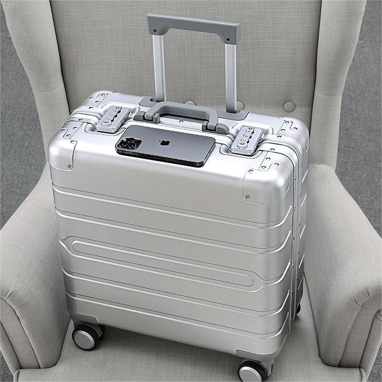 18 Inch Carry-ons Travel suitcase Business Mute Universal Wheel Suitcase Cabin Luggage Unisex Trolley Bag Metallic Suitcase