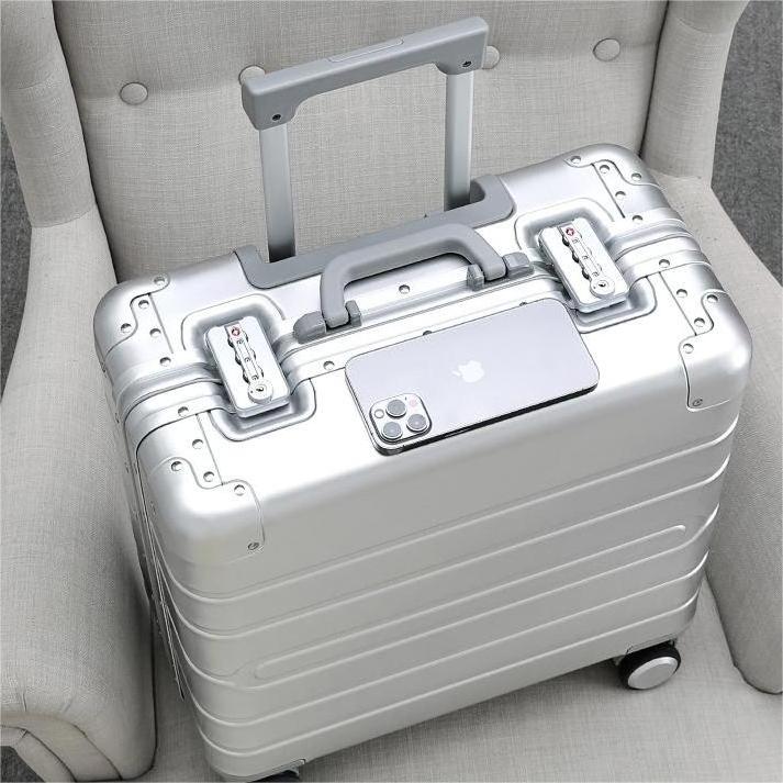 18 Inch Carry-ons Travel suitcase Business Mute Universal Wheel Suitcase Cabin Luggage Unisex Trolley Bag Metallic Suitcase