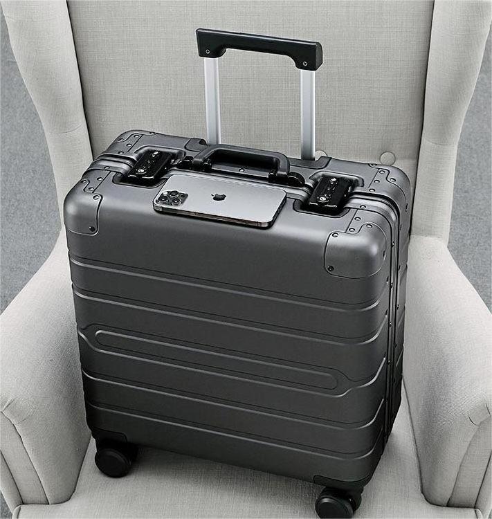 18 Inch Carry-ons Travel suitcase Business Mute Universal Wheel Suitcase Cabin Luggage Unisex Trolley Bag Metallic Suitcase