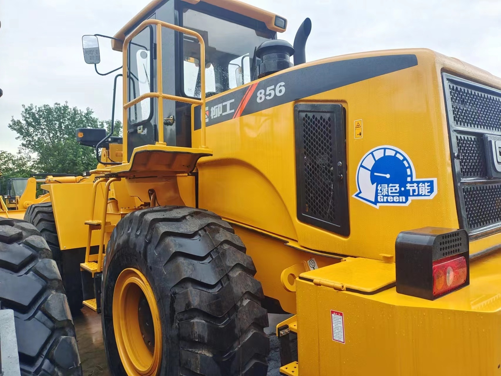 China LiuGong brand used 30 50 60 loader used front dump tire 5 ton loader used LiuGong CLG856 loader