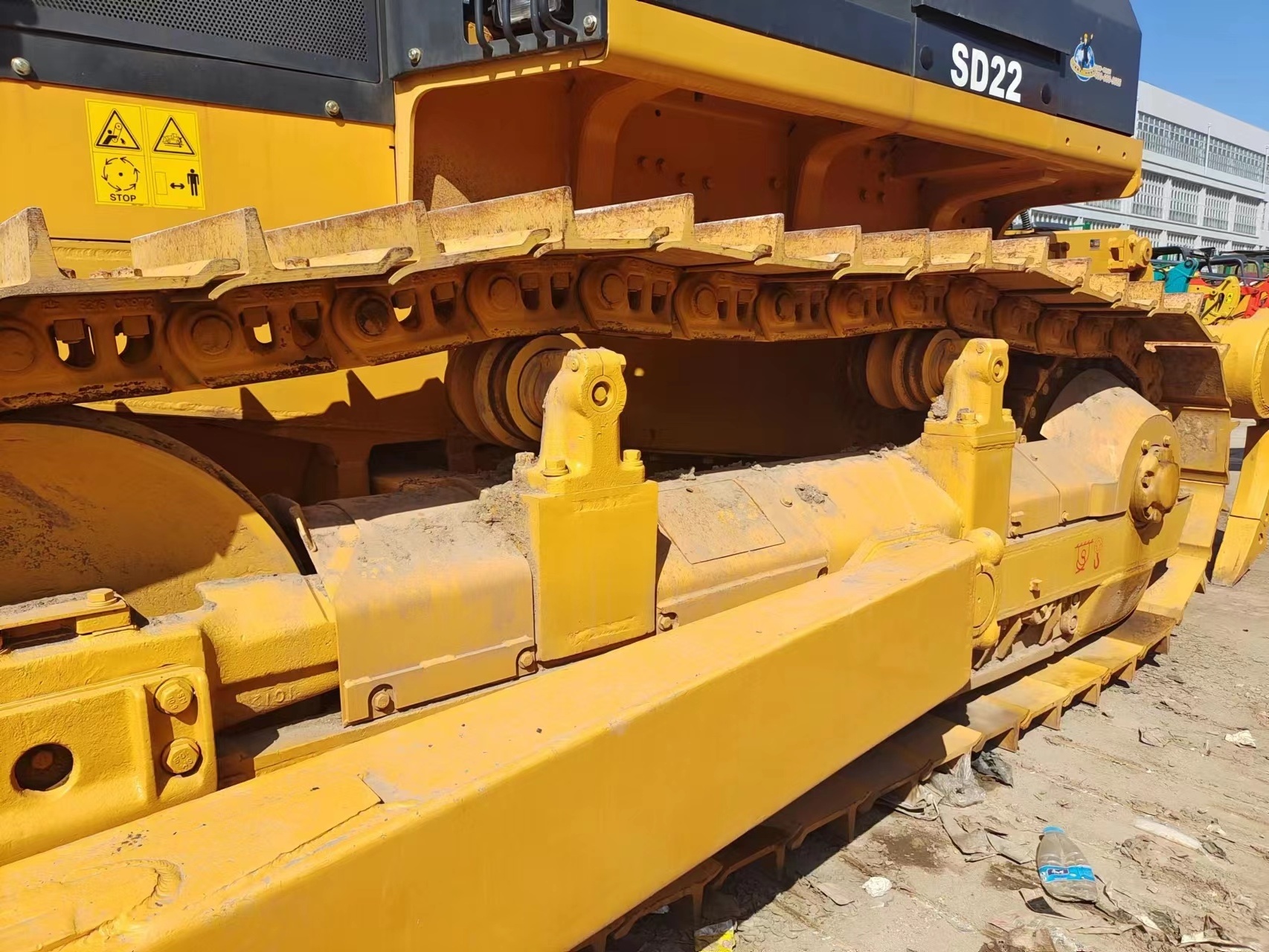 Provide foreign trade export bulldozer Used Shantui SD160 220 320 bulldozer three big parts guarantee one year