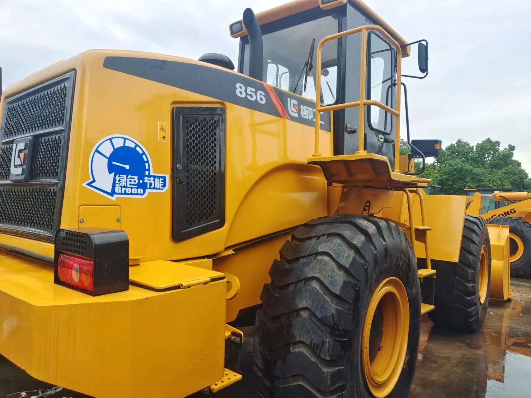 China LiuGong brand used 30 50 60 loader used front dump tire 5 ton loader used LiuGong CLG856 loader