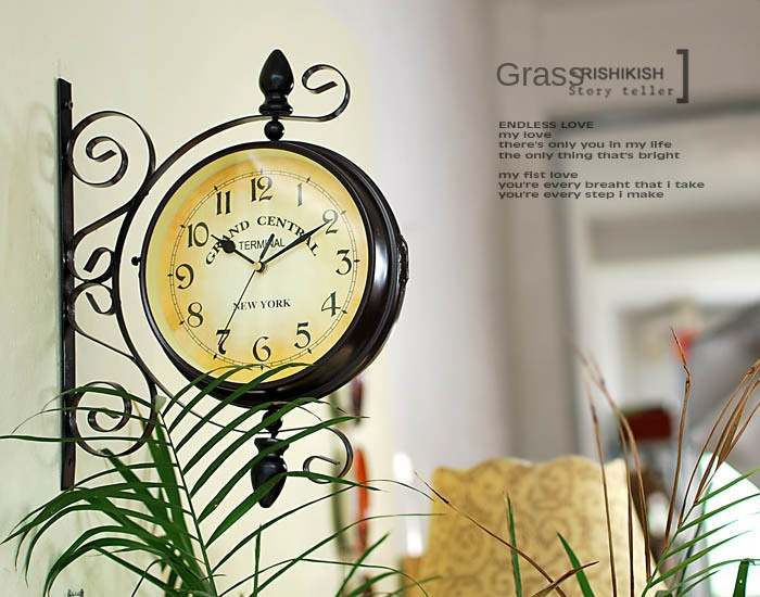 European style wrought iron double-sided wall clock simple living room home clock retro clock