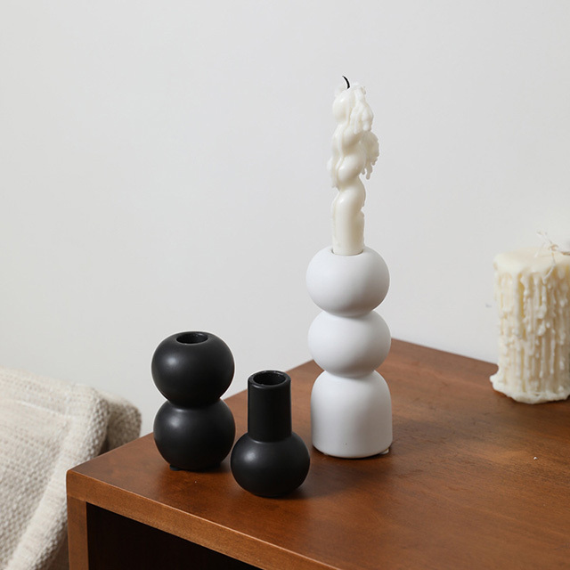 European modern simple sublimation Black and white single ceramic candle holder centerpiece Soft decoration