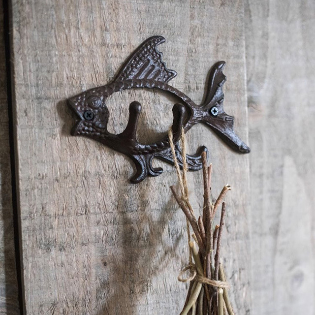 Retro creative home decorative black Cast iron flying fish wall hanging hook for outdoors wall hanging