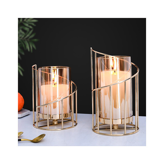 European style romantic golden wrought iron candle holder for luxury restaurant decoration and candle light dinner props