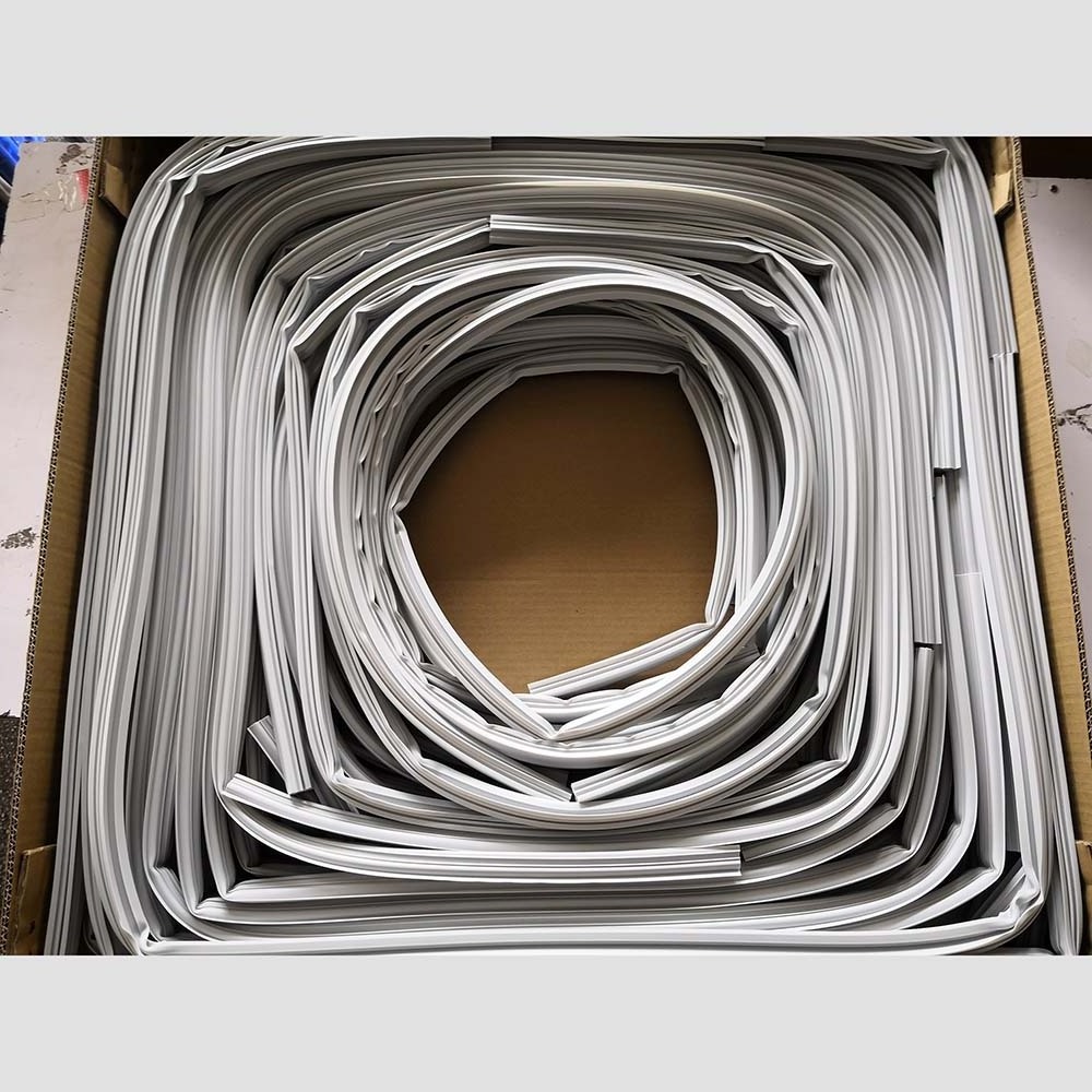 China Chinese Factory Manufacturer Commercial Household Domestic Soft PVC Magnetic Strip Refrigerator/Fridge Door Gasket /Seal